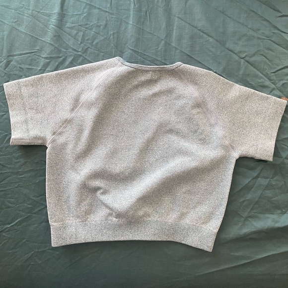 Bundle of 3 workout tops (size small) - Picture 4 of 4